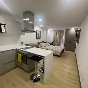 https://apartaestudio-new-tipo-loft-ubic-central.hotels-bogota.net